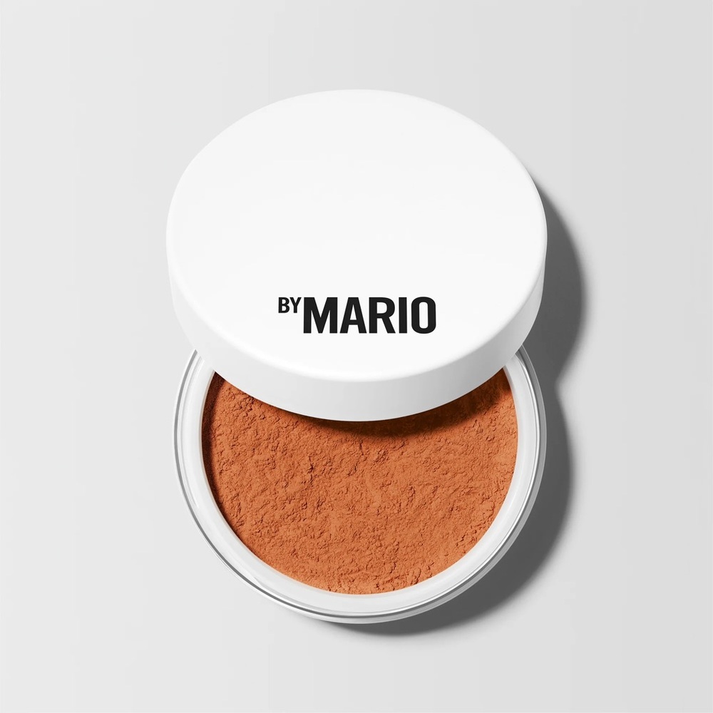 5 Neutral Medium Deep - Makeup by Mario SurrealSkin™ Soft Blur Setting Powder